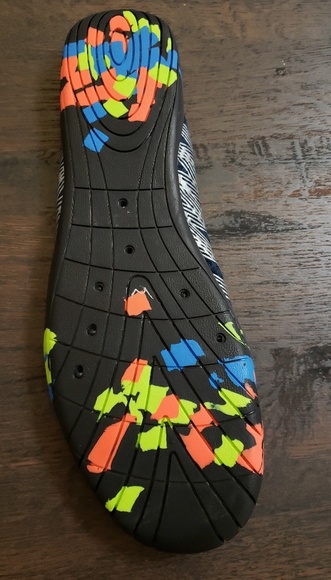 Swim Shoes - Picture 4 of 6